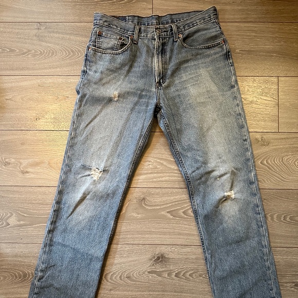Levi's 516 Light Wash Slim Straight Distressed Jeans - Picture 2 of 9